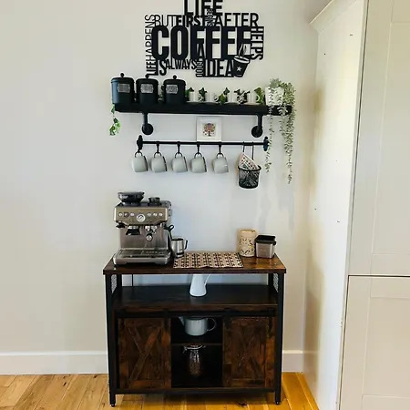 Hawthorn House Rosmuck