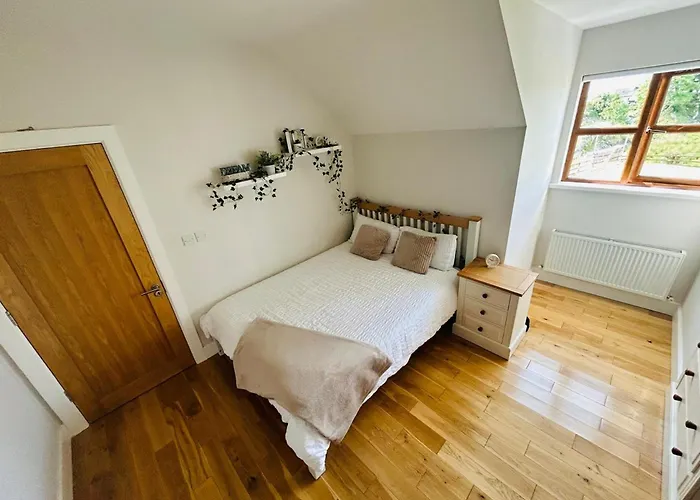 Hawthorn House Rosmuck